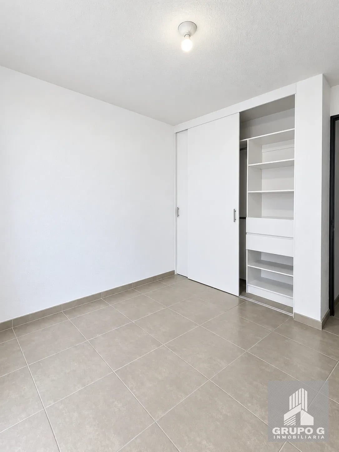 Apartamento en Renta en la Castellana — Apartamento en Alquiler en Zona 8, Guatemala, Ciudad — foto 4 de 14