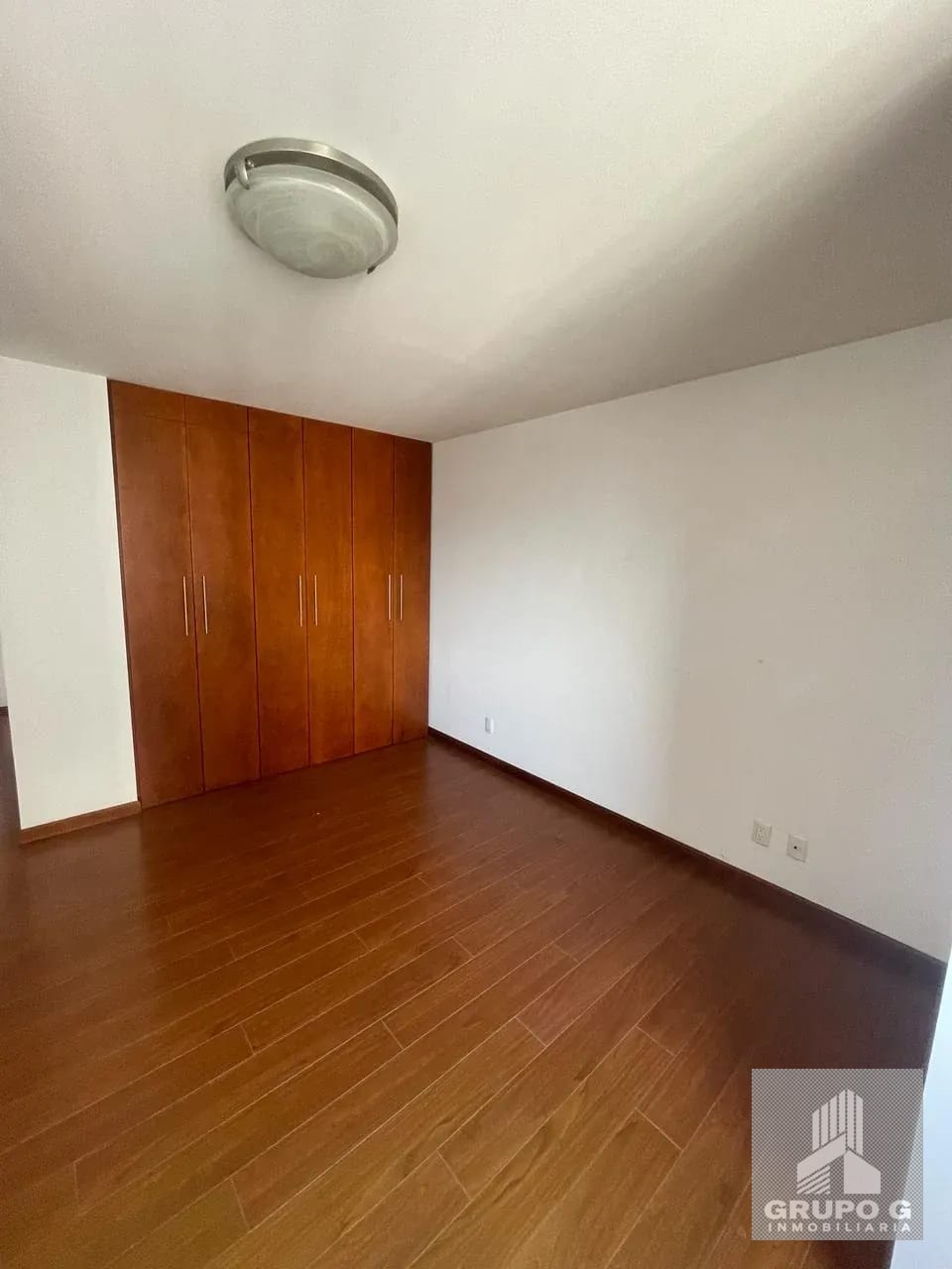 Apartamento en Renta en Zona 15 con Balcón — Apartamento en Alquiler en Zona 15, Guatemala, Ciudad — foto 5 de 12