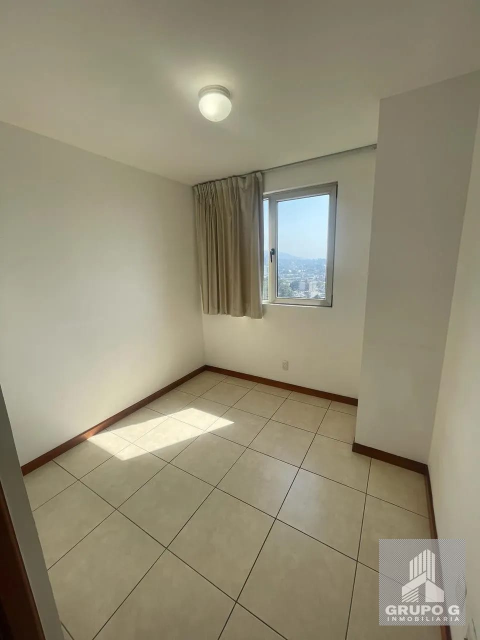 Apartamento en Renta en Zona 15 con Balcón — Apartamento en Alquiler en Zona 15, Guatemala, Ciudad — foto 6 de 12