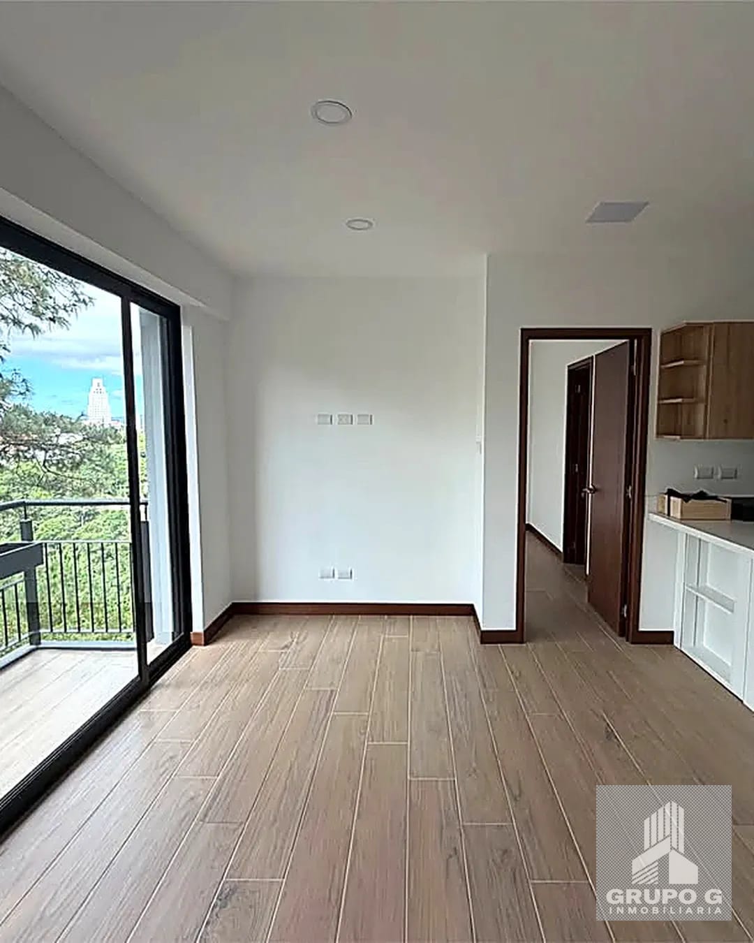 Apartamento en Renta en Zona 16 con Vista al Bosque — Apartamento en Alquiler en Zona 16, Guatemala, Ciudad — foto 2 de 10