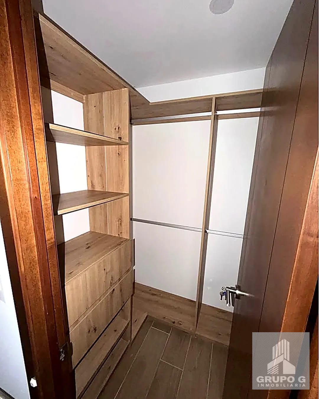 Apartamento en Renta en Zona 16 con Vista al Bosque — Apartamento en Alquiler en Zona 16, Guatemala, Ciudad — foto 9 de 10