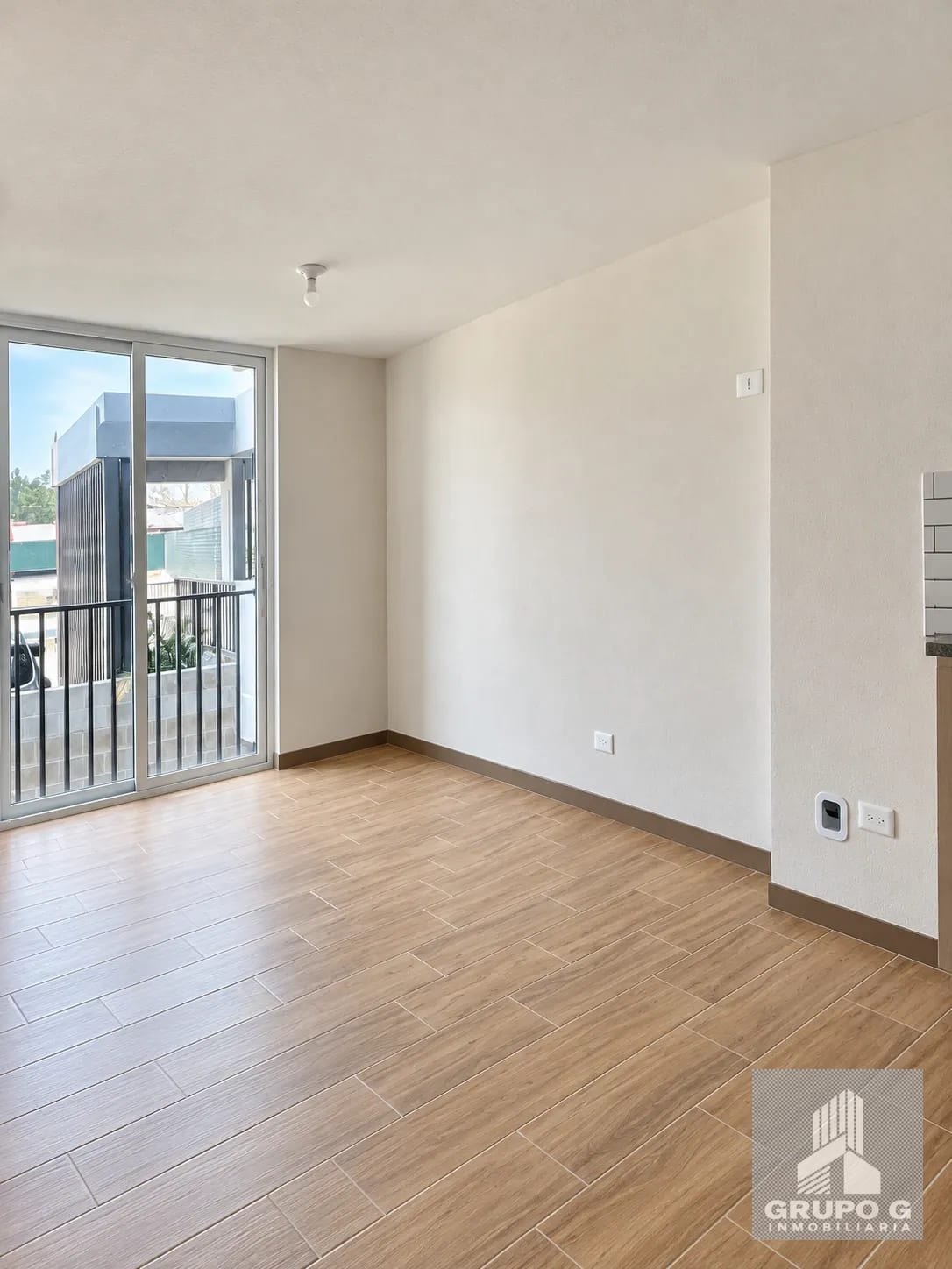 Apartamento en Renta en Zona 17 — Apartamento en Alquiler en Zona 17, Guatemala, Ciudad — foto 2 de 10