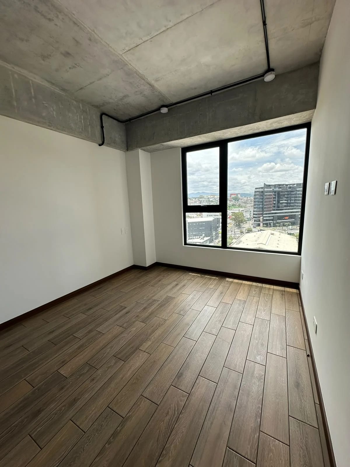Apartamento nuevo, de 2 habitaciones | Zona 4 — Apartamento en Alquiler en Inara Cuatro Norte, Zona 4, Guatemala, Ciudad — foto 1 de 7