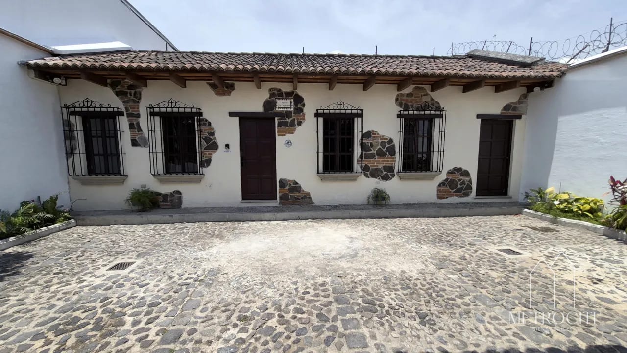 Se renta hermosa residencia en Antigua Guatemala — Casa en Alquiler en Dentro del Casco, Antigua, Sacatepéquez — foto 3 de 13