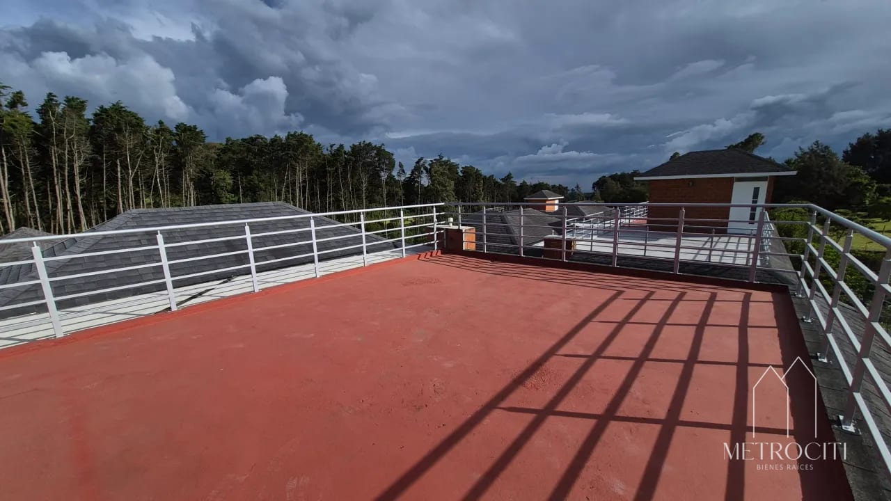 Se vende apartamento amplio y moderno en Fraijanes CAES — Apartamento en Venta en Carretera a El Salvador, Guatemala, Ciudad — foto 8 de 8