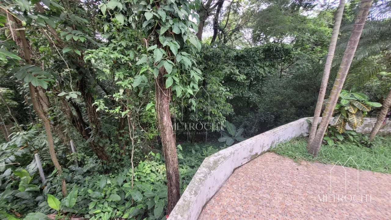 Se vende casa con amplio terreno en escuintla direccion Puerto Quetzal — Casa en Venta en Carretera al Pacífico, Escuintla — foto 3 de 12