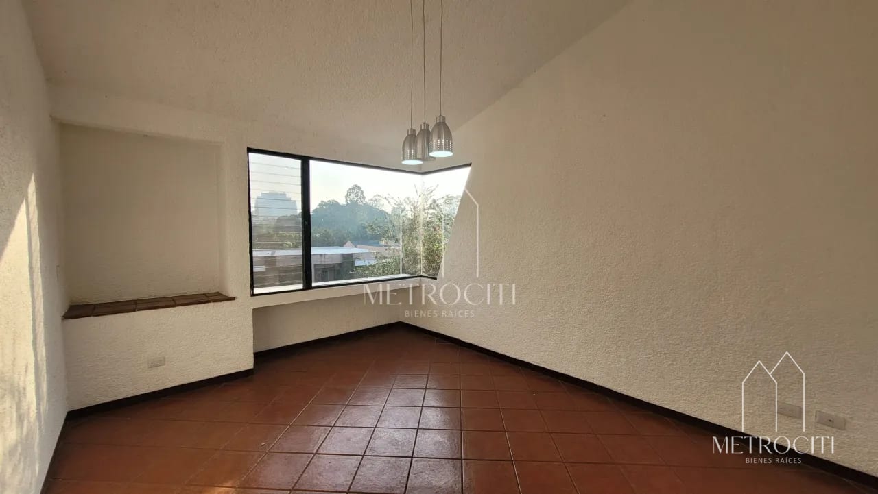 Se renta amplia casa en zona 15 — Casa en Alquiler en Zona 15, Guatemala, Ciudad — foto 4 de 9