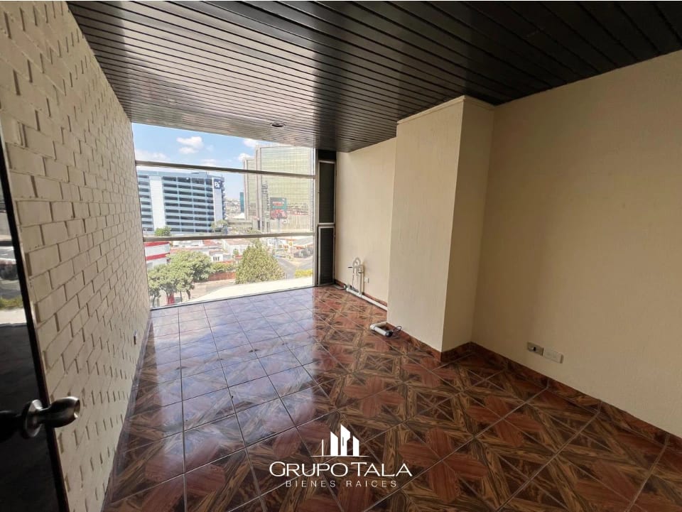 GRUPO TALA VENDE OFICINA EN EDIFICIO EL TRIÁNGULO, ZONA 4 💰 Precio: Q. 551,000 — Oficina en Venta en El Triángulo, Zona 4, Guatemala, Ciudad — foto 3 de 3
