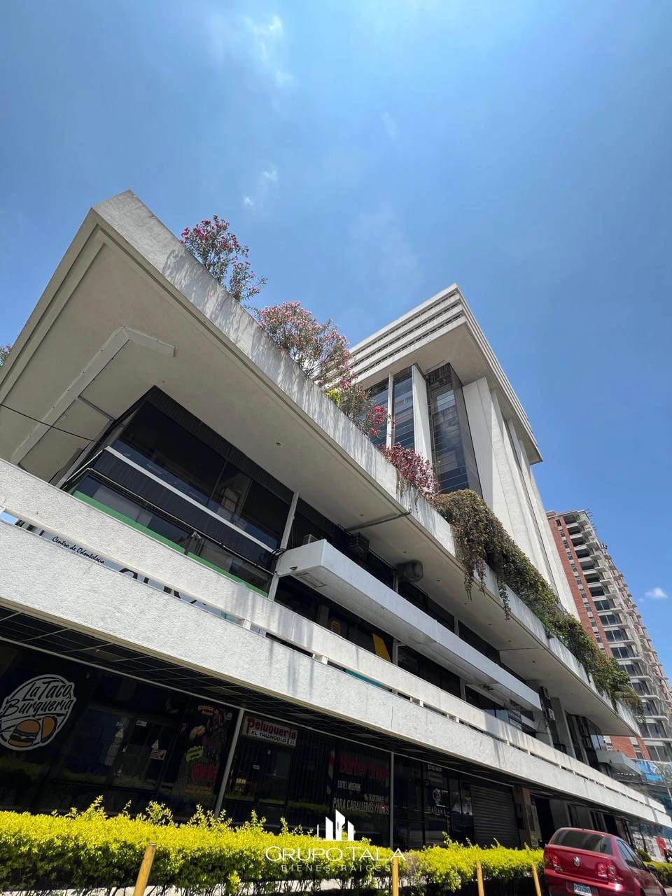 GRUPO TALA VENDE OFICINA EN EDIFICIO EL TRIÁNGULO, ZONA 4 💰 Precio: Q. 551,000 — Oficina en Venta en El Triángulo, Zona 4, Guatemala, Ciudad — foto 1 de 3