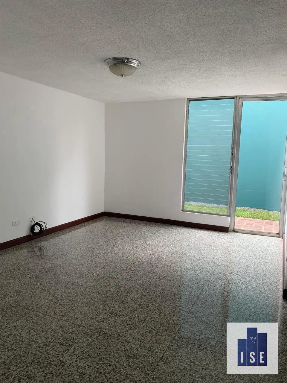 Casa en Alquiler Z.10 dentro de condominio — Casa en Alquiler en Zona 10, Guatemala, Ciudad — foto 8 de 10