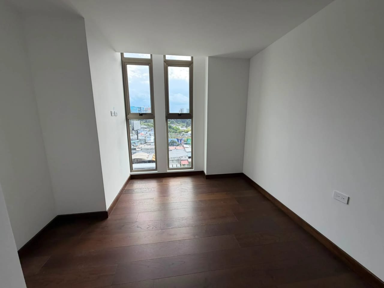 Rento Apartamento con Linea Blanca en Edificio Atarah Zona 10 — Apartamento en Alquiler en Atarah, Zona 10, Guatemala, Ciudad — foto 9 de 17