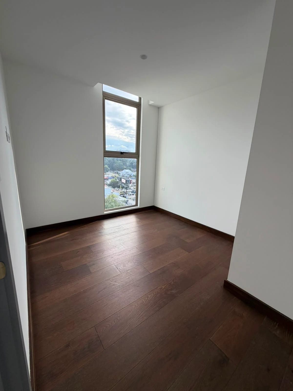Rento Apartamento con Linea Blanca en Edificio Atarah Zona 10 — Apartamento en Alquiler en Atarah, Zona 10, Guatemala, Ciudad — foto 10 de 17