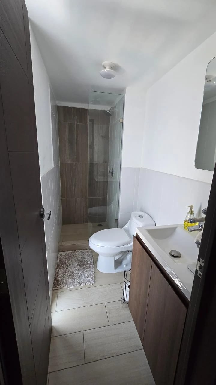 Rento Apartamento en Edificio Vidali Zona 5 — Apartamento en Alquiler en Zona 5, Guatemala, Ciudad — foto 8 de 8