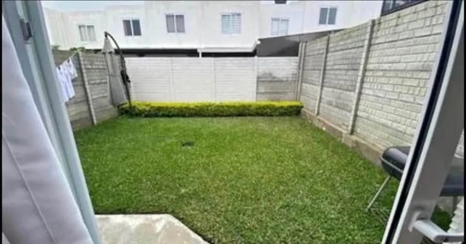 Vendo Casa en Condominio Valles de Navarra, San José Pinula — Apartamento en Venta en Valles de Navarra, San José Pinula, Guatemala, Ciudad — foto 7 de 7