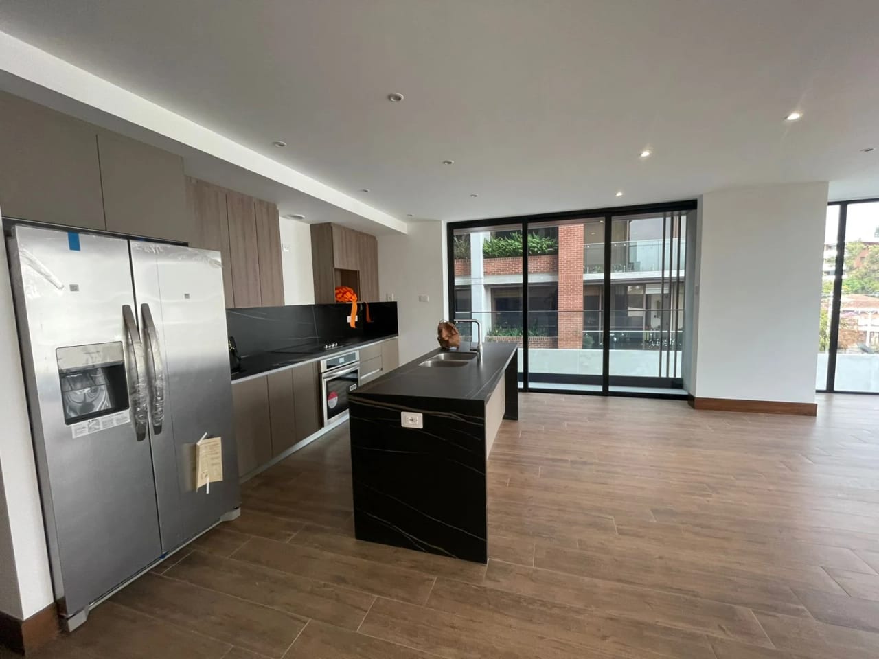 Vendo Apartamento en Edificio Gaura Zona 15 Vista Hermosa — Apartamento en Venta en Gaura, Zona 15, Guatemala, Ciudad — foto 1 de 16