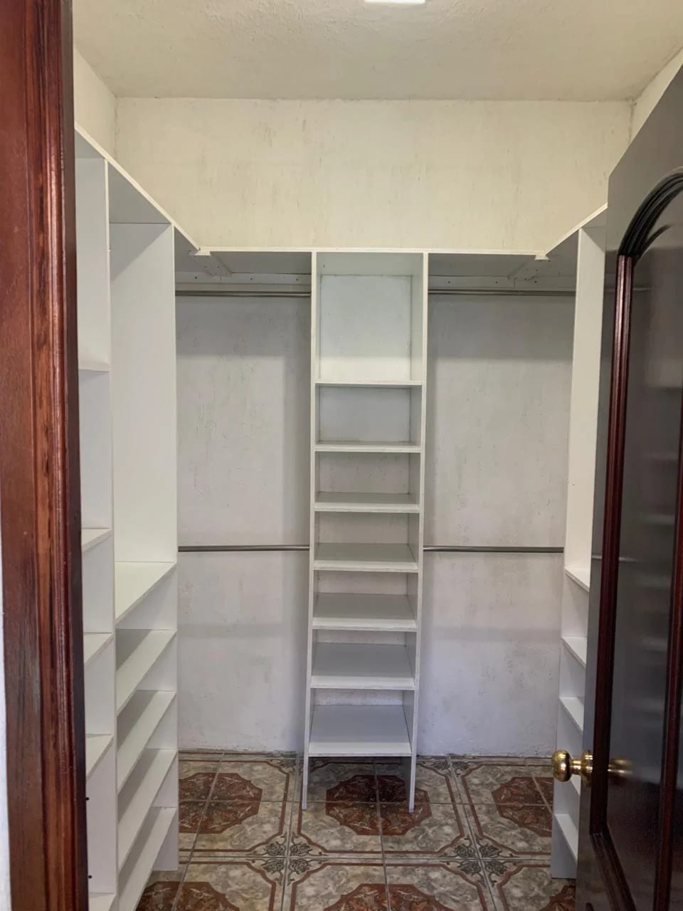 Vendo Casa en Residencial Valle de la Mariposa, Amatitlán. — Casa en Venta en Amatitlán, Guatemala, Ciudad — foto 16 de 17