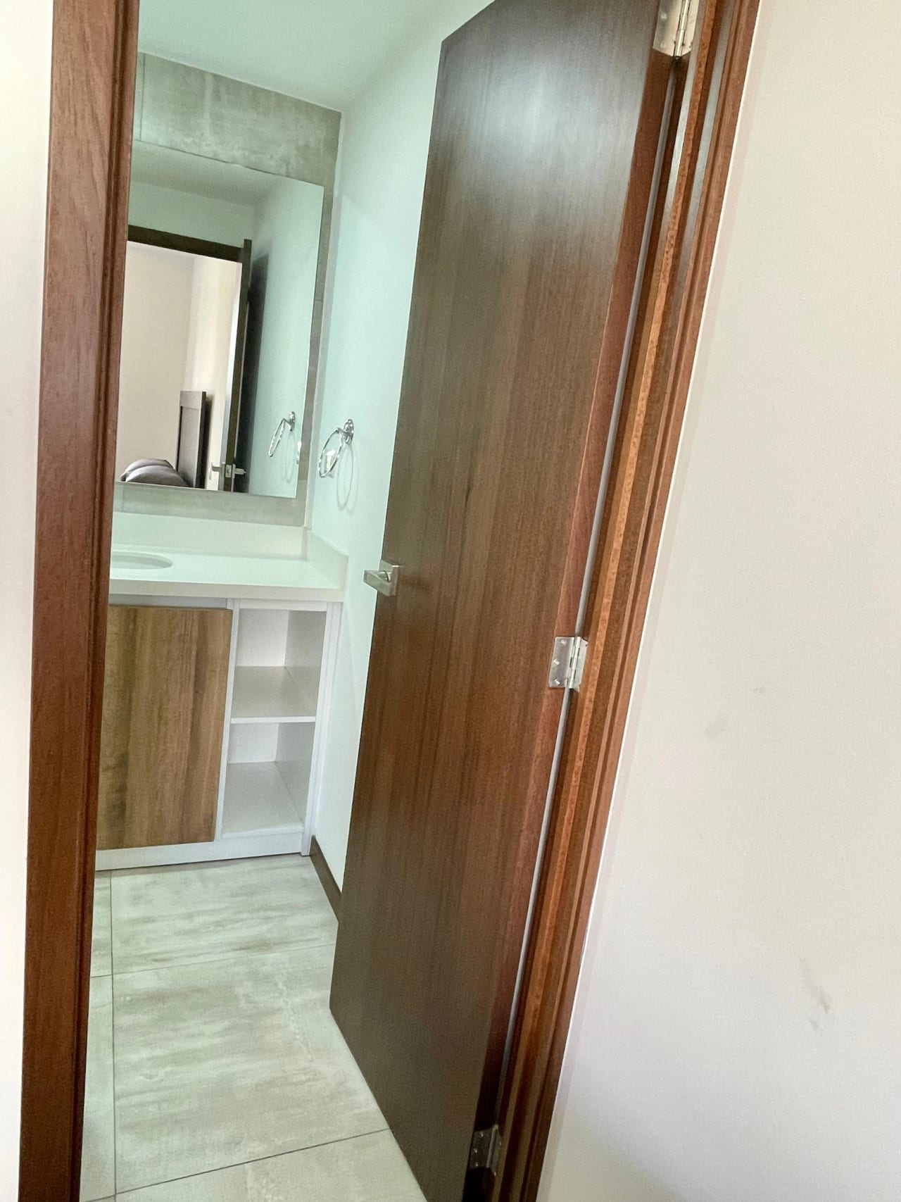 Rento Apartamento Amueblado en Casa Clara Zona 10 — Apartamento en Alquiler en Santa Clara II, Zona 10, Guatemala, Ciudad — foto 12 de 14