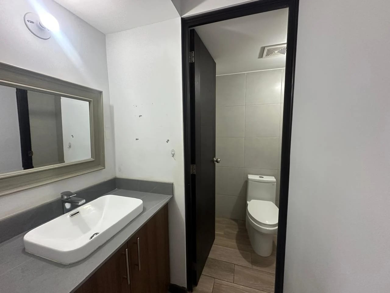 Vendo Apartamento de 3 Habs en Bari Apartamentos CAES — Apartamento en Venta en Bari, Carretera a El Salvador, Guatemala, Ciudad — foto 5 de 15