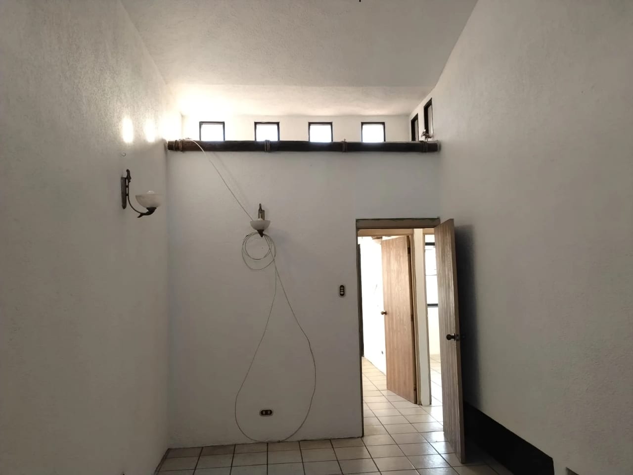 Vendo Casa en Colonia Utatlan I Zona 7 — Casa en Venta en Utatlán I, Zona 7, Guatemala, Ciudad — foto 10 de 13