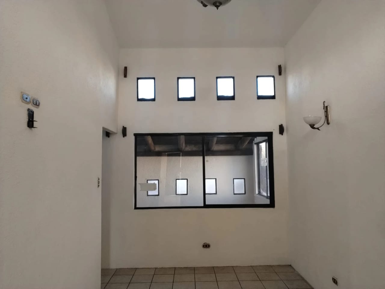 Vendo Casa en Colonia Utatlan I Zona 7 — Casa en Venta en Utatlán I, Zona 7, Guatemala, Ciudad — foto 11 de 13