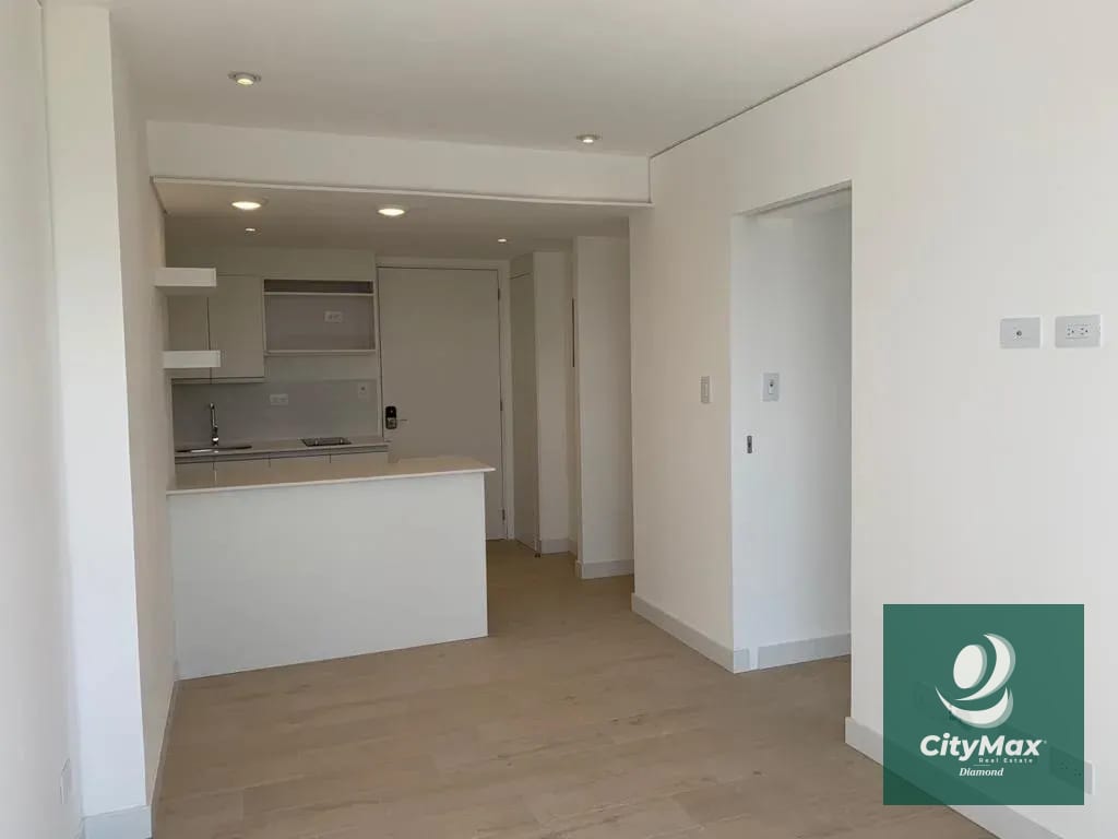 Apartamento en Venta en Edificio Quo Zona 4 Ciudad de Guatemala — Apartamento en Venta en Zona 4, Guatemala, Ciudad — foto 3 de 17