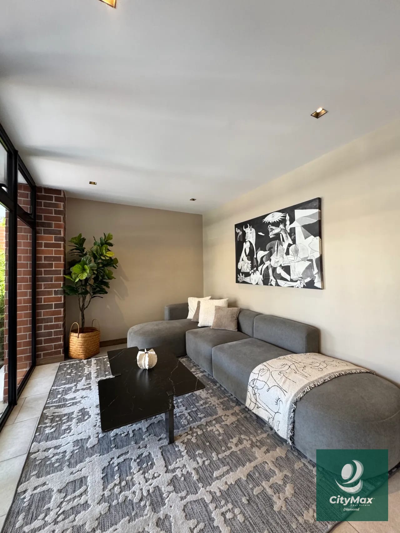 Apartamento en renta en zona 15 — Apartamento en Alquiler en Vila Quince, Zona 15, Guatemala, Ciudad — foto 4 de 17