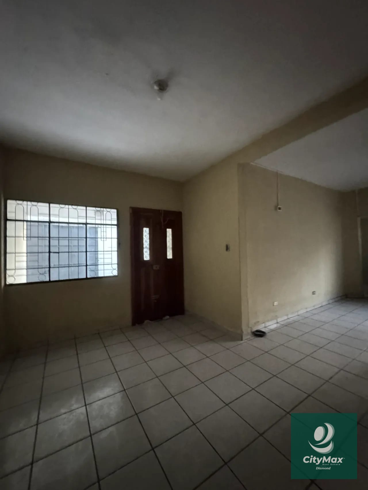 Casa en renta para oficinas zona 9 — Casa en Alquiler en Zona 9, Guatemala, Ciudad — foto 13 de 15