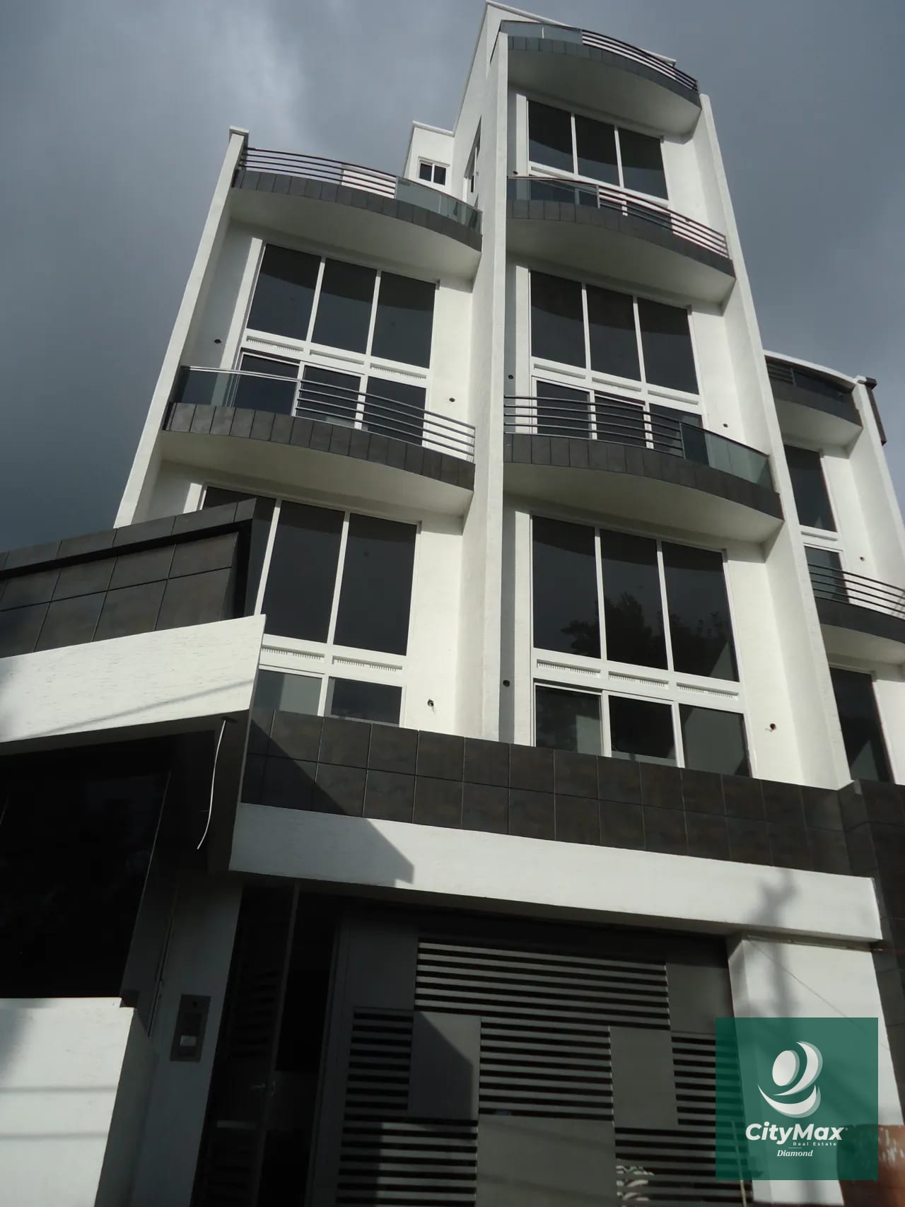 Apartamento en renta en zona 16 — Apartamento en Alquiler en La Montaña, Zona 16, Guatemala, Ciudad — foto 1 de 11
