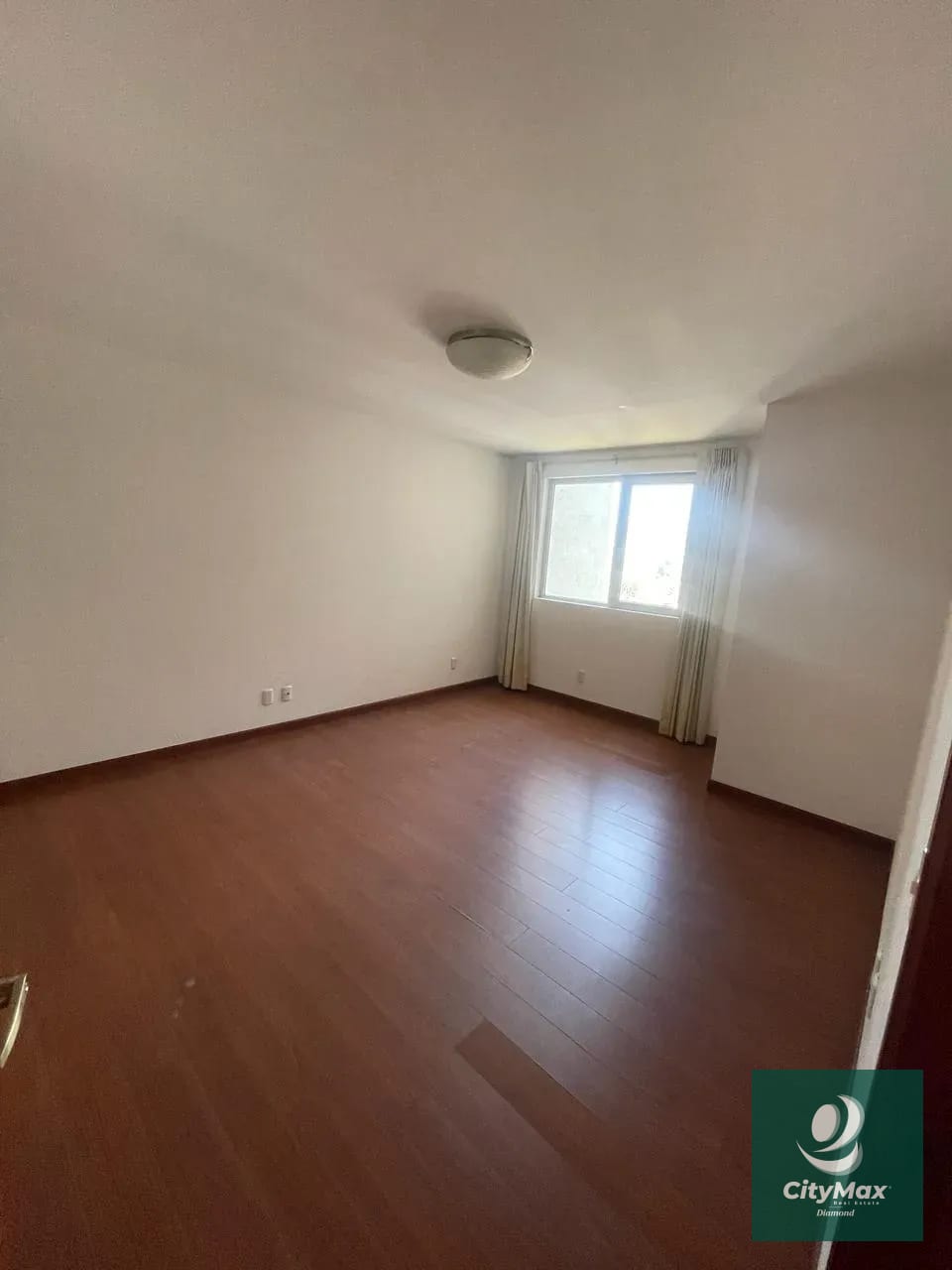 Apartamento AMPLIO en renta en zona 15 — Apartamento en Venta en Botticelli II, Zona 15, Guatemala, Ciudad — foto 4 de 17