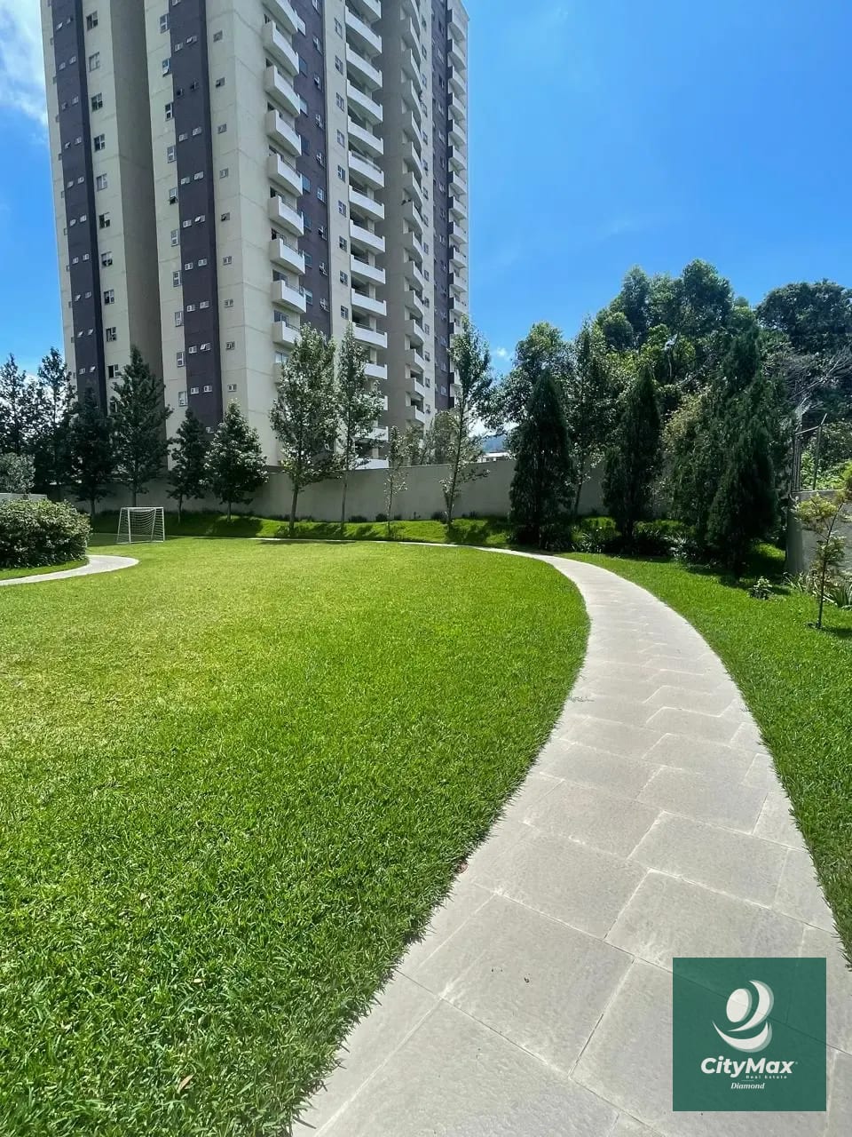 Apartamento AMPLIO en renta en zona 15 — Apartamento en Venta en Botticelli II, Zona 15, Guatemala, Ciudad — foto 12 de 17