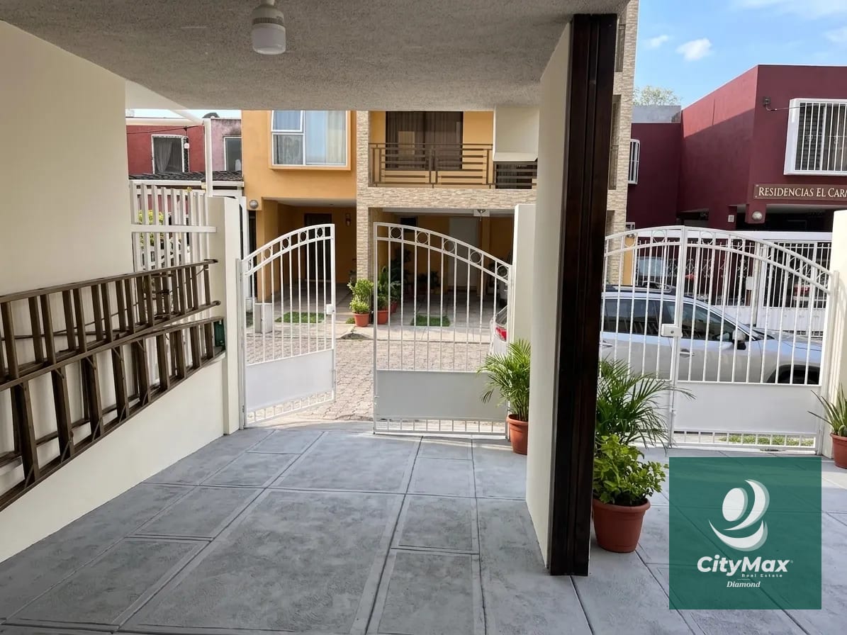 Casa en venta en Villa Romana zona 10 Villa Nueva — Casa en Venta en Villa Nueva, Guatemala, Ciudad — foto 1 de 14