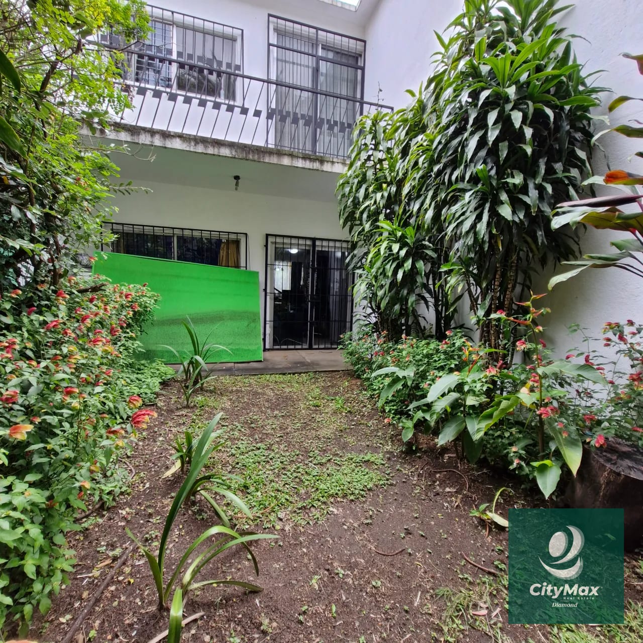 CITYMAX DIAMOND VENTA Casa en zona 10 fuera de condominio — Casa en Venta en Zona 10, Guatemala, Ciudad — foto 7 de 16