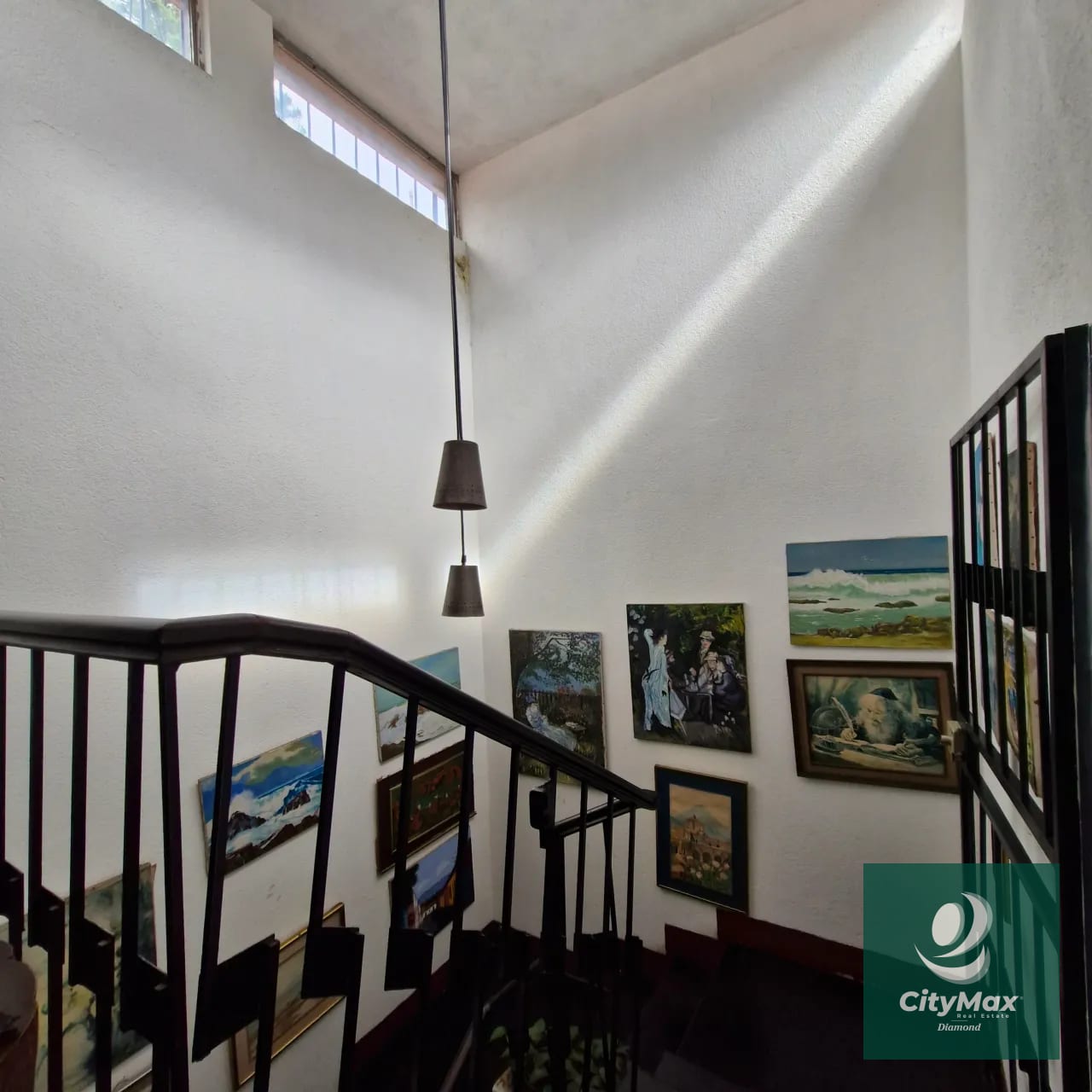 CITYMAX DIAMOND VENTA Casa en zona 10 fuera de condominio — Casa en Venta en Zona 10, Guatemala, Ciudad — foto 10 de 16