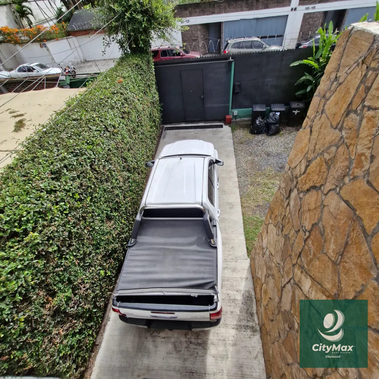 CITYMAX DIAMOND VENTA Casa en zona 10 fuera de condominio — Casa en Venta en Zona 10, Guatemala, Ciudad — foto 16 de 16
