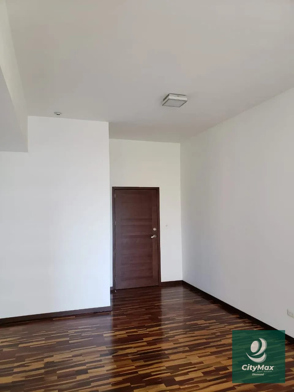 Apartamento en renta en zona 14 Torre Quattro — Apartamento en Alquiler en Torre Quattro, Zona 14, Guatemala, Ciudad — foto 5 de 17