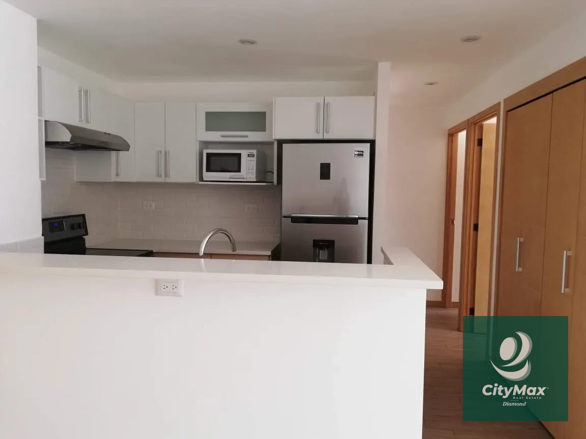 Apartamento en renta en zona 10 de 2 habitaciones — Apartamento en Alquiler en City Haus, Zona 10, Guatemala, Ciudad — foto 4 de 9