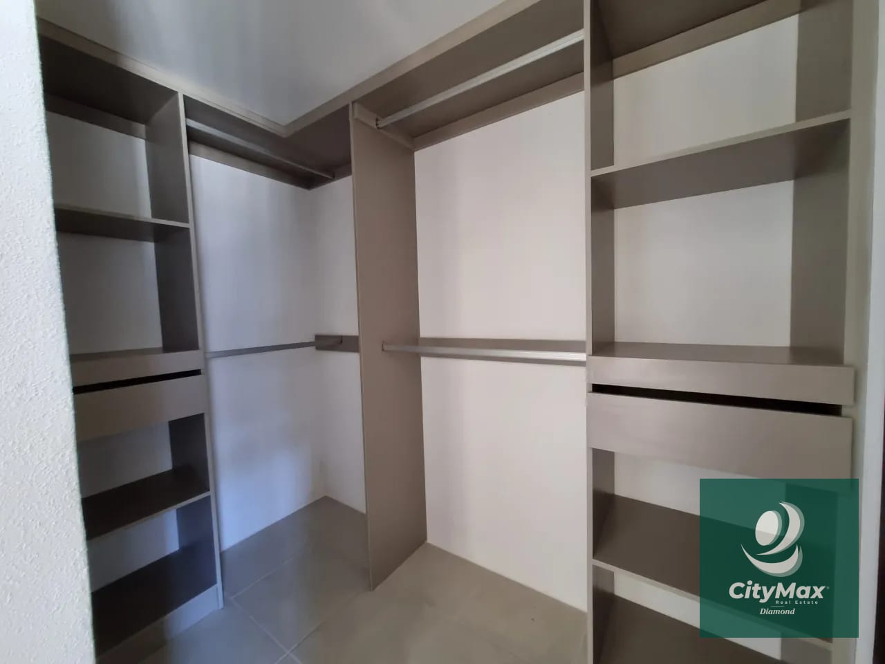 Apartamento en venta en zona 2 Parque San Angel — Apartamento en Venta en Parque San Ángel, Zona 2, Guatemala, Ciudad — foto 9 de 17