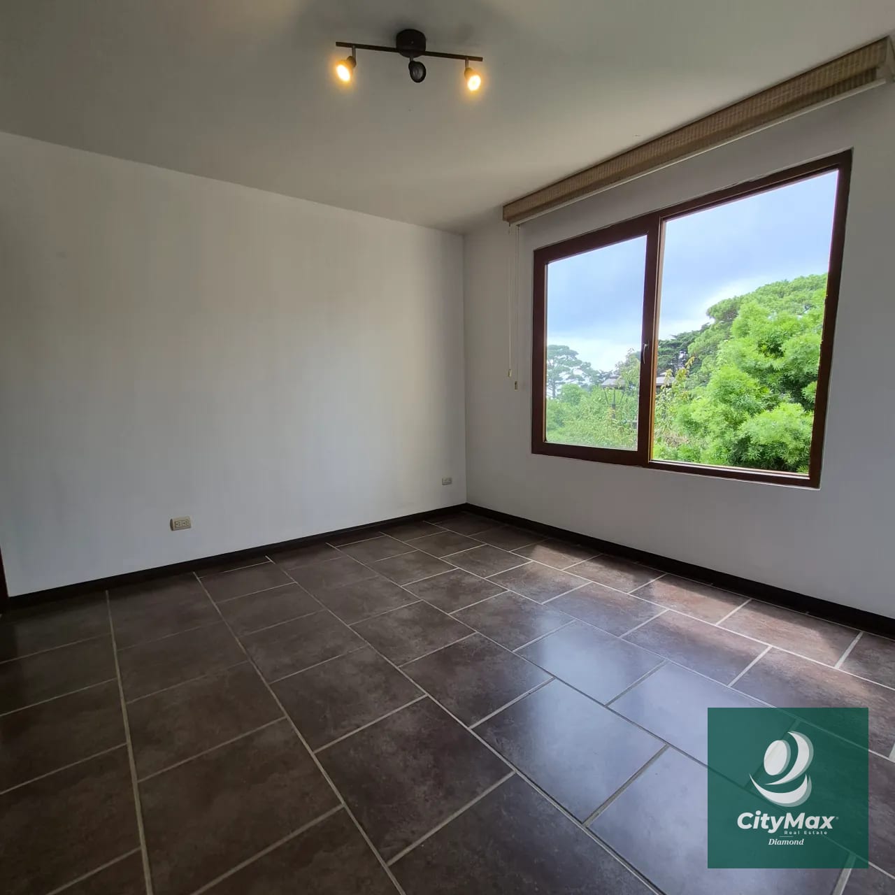Casa en venta en Cumbres de La Arboleda — Casa en Venta en Cumbres de La Arboleda, Carretera a El Salvador, Guatemala, Ciudad — foto 9 de 17