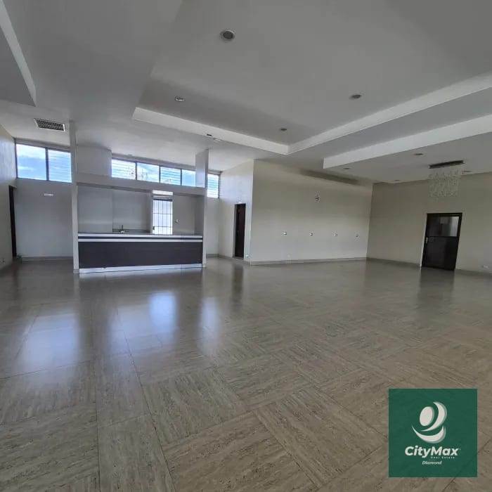 Oficina en renta en zona 15 Edificio de uso mixto — Oficina en Alquiler en Vista Hermosa II, Zona 15, Guatemala, Ciudad — foto 6 de 17