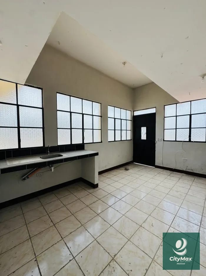 Casa en venta Lomas del Norte zona 17 — Casa en Venta en Colonia Lomas del Norte, Zona 17, Guatemala, Ciudad — foto 6 de 12