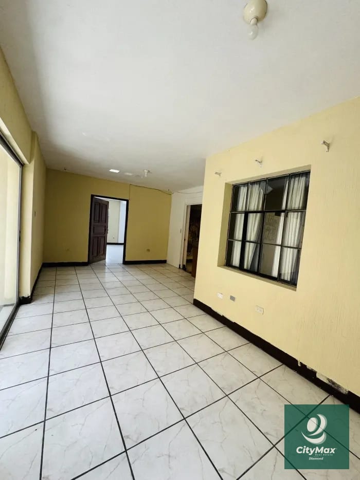 Casa en venta Lomas del Norte zona 17 — Casa en Venta en Colonia Lomas del Norte, Zona 17, Guatemala, Ciudad — foto 10 de 12