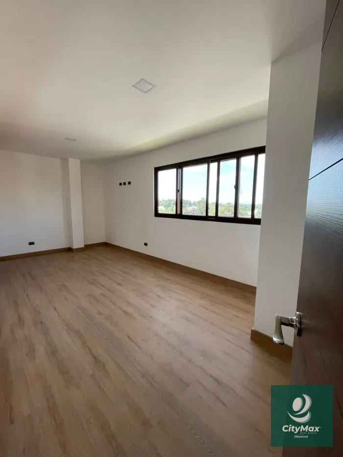 Casa nueva en Venta Zona 15 La Isla — Casa en Venta en Zona 15, Guatemala, Ciudad — foto 10 de 16