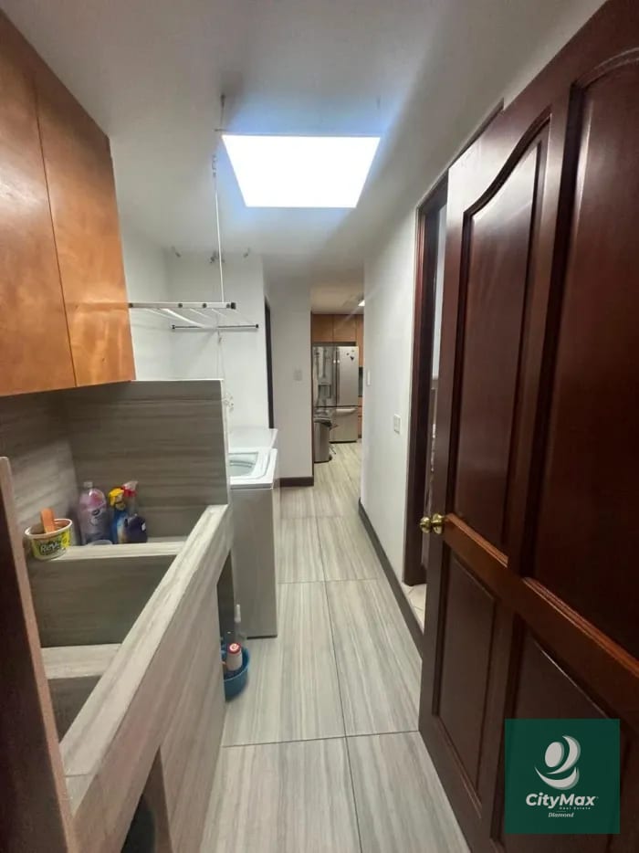 Renta Apartamento amueblado en zona 10 Renta — Apartamento en Alquiler en Zona 10, Guatemala, Ciudad — foto 7 de 12