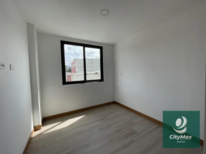 Apartamento en Venta en La Villa Zona 14 — Apartamento en Venta en La Villa, Zona 14, Guatemala, Ciudad — foto 14 de 16