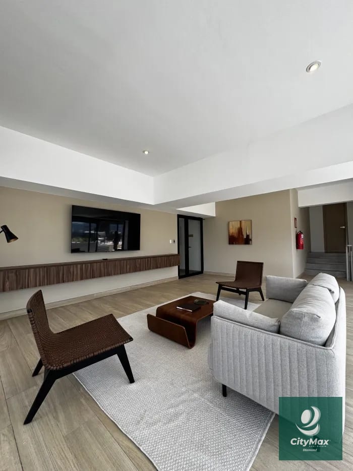 Apartamento Amueblado en venta en Zona 10 Nivel Medio — Apartamento en Venta en Zona 10, Guatemala, Ciudad — foto 7 de 13