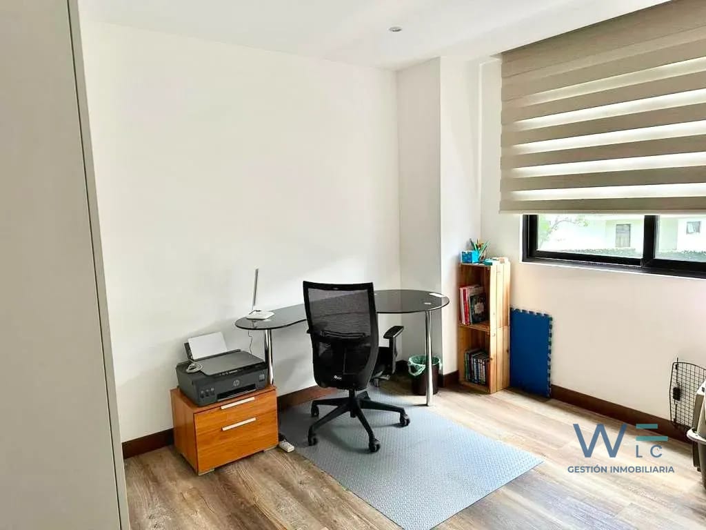 Lindo Apartamento en Renta Zona 10 — Apartamento en Alquiler en Zona 10, Guatemala, Ciudad — foto 8 de 13