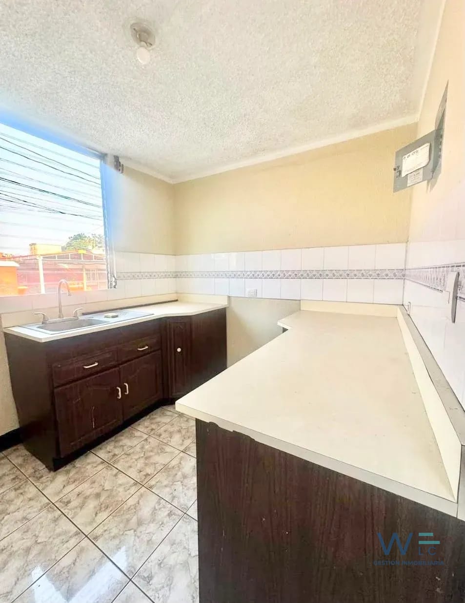 Vendo Casa de un Nivel en San Cristobal — Casa en Venta en Zona 8 Mixco, Guatemala, Ciudad — foto 4 de 8