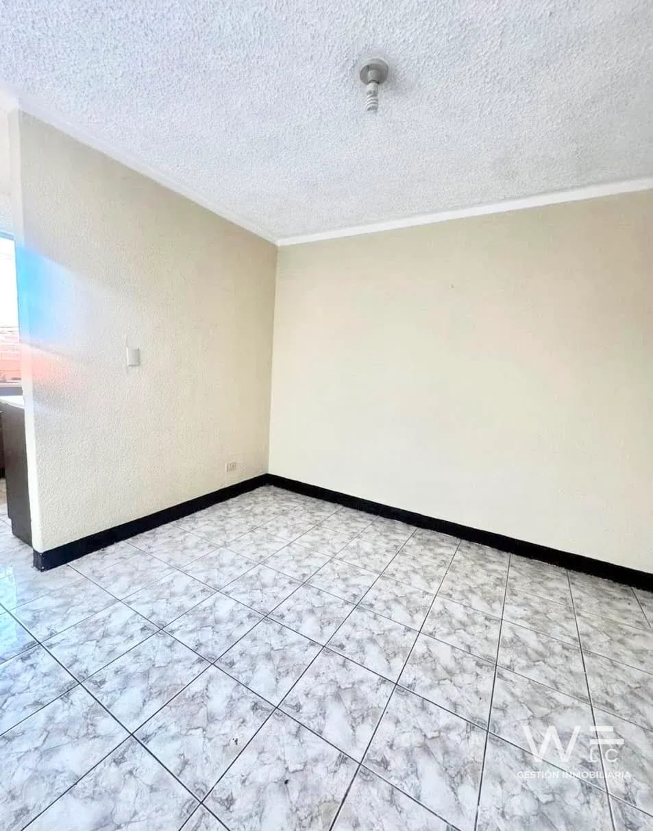 VENDO CASA DE UN NIVEL EN SAN CRISTOBAL — Casa en Venta en Zona 8 Mixco, Guatemala, Ciudad — foto 1 de 8