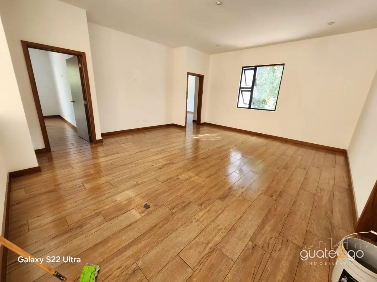 Bonita casa en Santa Rosalia km 12.7 CAES — Casa en Venta en Santa Rosalia La Laguna, Carretera a El Salvador, Guatemala, Ciudad — foto 6 de 17