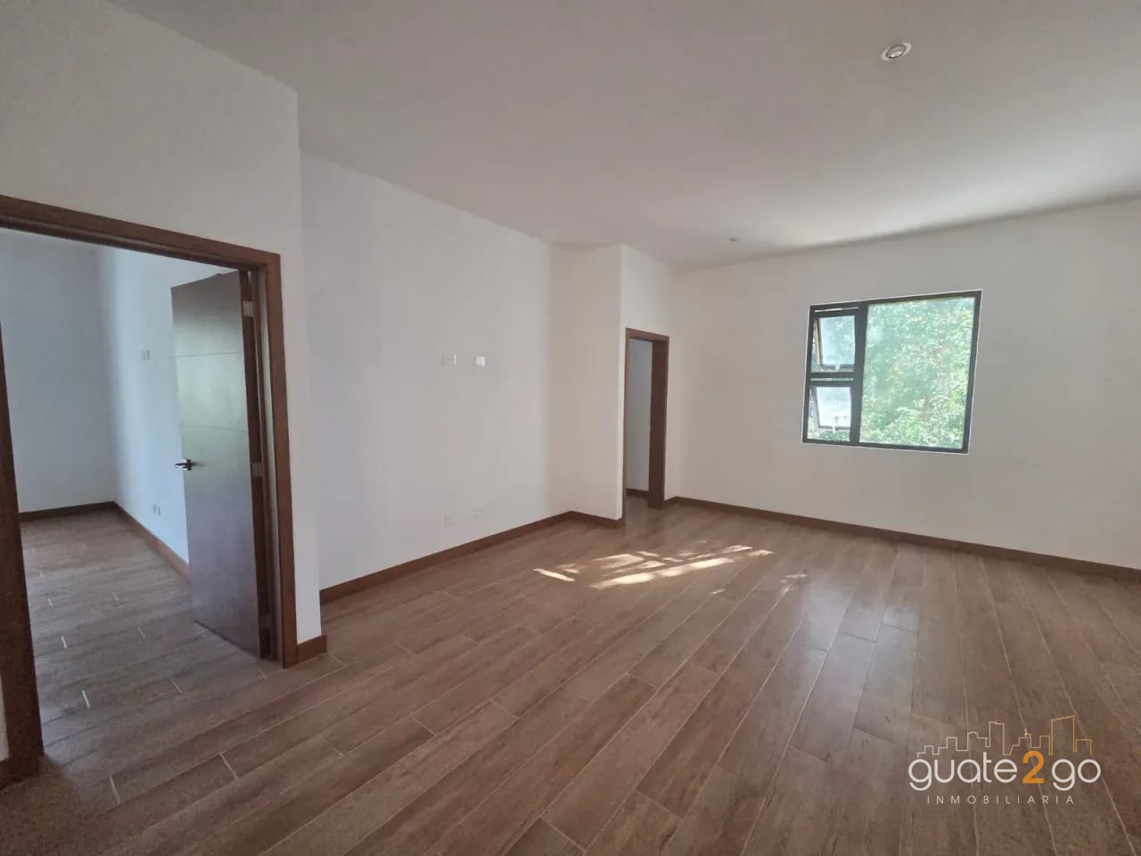 Bonita casa en Santa Rosalia km 12.7 CAES — Casa en Venta en Santa Rosalia La Laguna, Carretera a El Salvador, Guatemala, Ciudad — foto 7 de 17